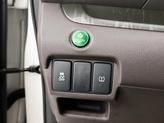 Thumbnail of 2014 White Honda CR-V
