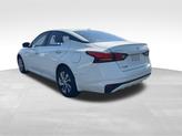 Thumbnail of 2019 Glacier White Nissan Altima