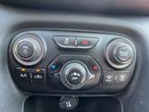 Thumbnail of 2013 Bright White Clearcoat Dodge Dart