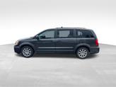 Thumbnail of 2016 Granite Crystal Metallic Clearcoat Chrysler Town & Country