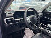 Thumbnail of 2024 Everlasting Silver Kia Telluride