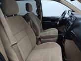 Thumbnail of 2016 Brilliant Black Crystal Pearlcoat Dodge Grand Caravan
