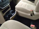 Thumbnail of 2016 Brilliant Black Crystal Pearlcoat Dodge Grand Caravan