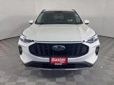 Thumbnail of 2024 Star White Metallic Tri-Coat Ford Escape