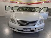 Thumbnail of 2011 Starfire Pearl Lexus LS 460