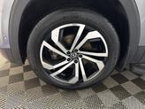 Thumbnail of 2021 Platinum Gray Metallic Volkswagen Atlas