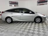 Thumbnail of 2019 Classic Silver Metallic Toyota Prius