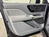 Thumbnail of 2020 Infinite Black Metallic Lincoln Aviator