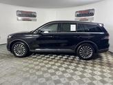 Thumbnail of 2020 Infinite Black Metallic Lincoln Aviator
