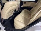 Thumbnail of 2014 Blizzard Pearl Toyota Avalon Hybrid
