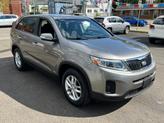 Thumbnail of 2015 Titanium Gray Kia Sorento
