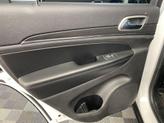 Thumbnail of 2018 Bright White Clearcoat Jeep Grand Cherokee
