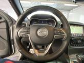 Thumbnail of 2018 Bright White Clearcoat Jeep Grand Cherokee