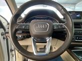 Thumbnail of 2019 Glacier White Metallic Audi Q7