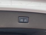 Thumbnail of 2019 Glacier White Metallic Audi Q7