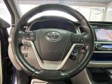 Thumbnail of 2014 Nautical Blue Metallic Toyota Highlander
