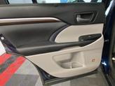 Thumbnail of 2014 Nautical Blue Metallic Toyota Highlander