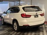 Thumbnail of 2016 Mineral White Metallic BMW X5