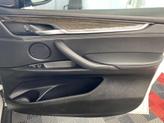 Thumbnail of 2016 Mineral White Metallic BMW X5