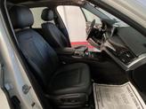 Thumbnail of 2016 Mineral White Metallic BMW X5