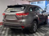 Thumbnail of 2017 Predawn Gray Mica Toyota Highlander