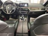 Thumbnail of 2018 Mineral White Metallic BMW 540