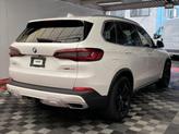 Thumbnail of 2021 Mineral White Metallic BMW X5