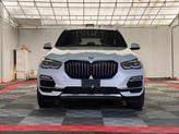 Thumbnail of 2021 Mineral White Metallic BMW X5