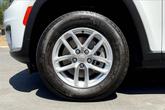 Thumbnail of 2023 Bright White Clearcoat Jeep Grand Cherokee L