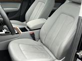 Thumbnail of 2022 Mythos Black Metallic Audi Q5