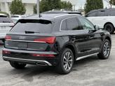 Thumbnail of 2022 Mythos Black Metallic Audi Q5