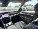 Thumbnail of 2024 Diamond Black Crystal Pearlcoat Jeep Grand Cherokee