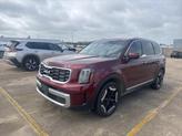 Thumbnail of 2023 Red Metallic Kia Telluride
