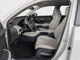 Thumbnail of 2026 Platinum White Pearl Honda HR-V