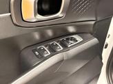 Thumbnail of 2024 Glacial White Pearl Kia Sorento