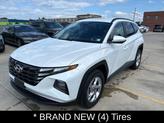 Thumbnail of 2022 Quartz White Hyundai TUCSON