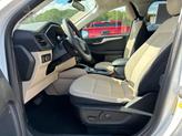 Thumbnail of 2022 Star White Ford Escape