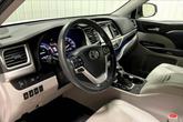 Thumbnail of 2019 Blizzard Pearl Toyota Highlander Hybrid