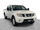 Photo of 2019 White Nissan Frontier