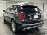 Thumbnail of 2022 Stellar Black Metallic Cadillac XT5