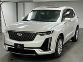 Photo of 2025 Crystal White Tricoat Cadillac XT6