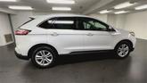 Thumbnail of 2020 White Ford Edge