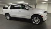 Thumbnail of 2023 Iridescent Pearl Tricoat Chevrolet Suburban