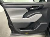 Thumbnail of 2021 Black Toyota Highlander