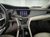 Thumbnail of 2022 Crystal White Tricoat Cadillac XT5