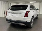 Thumbnail of 2022 Crystal White Tricoat Cadillac XT5