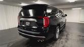 Thumbnail of 2024 Onyx Black GMC Yukon XL