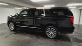 Thumbnail of 2024 Onyx Black GMC Yukon XL