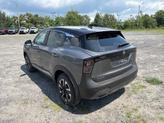 Thumbnail of 2025 Gun Metallic/Super Black Nissan Kicks