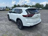 Thumbnail of 2025 Everest White Pearl Nissan Rogue